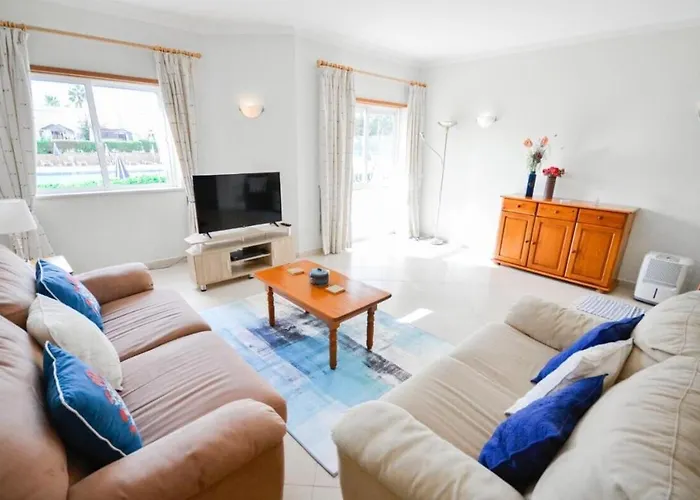 Apartmán Pool View 2 Bedroom 1st Floor Apartment, Oasis Parque Near Alvor At14 *