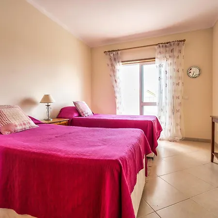 Pool View 2 Bedroom 1st Floor Apartment, Oasis Parque Near Alvor At14 Lägenhet