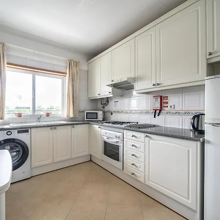 Pool View 2 Bedroom 1st Floor Apartment, Oasis Parque Near Alvor At14 * ポルティマン
